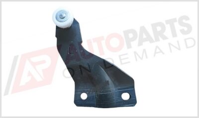 Nissan Caravan Sliding Door Upper Hinge 2001 - 2012